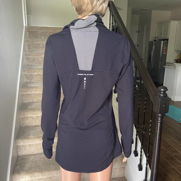 Pro Player Turtle Neck Suite Women Sz L slightly used - Picture 4 of 9